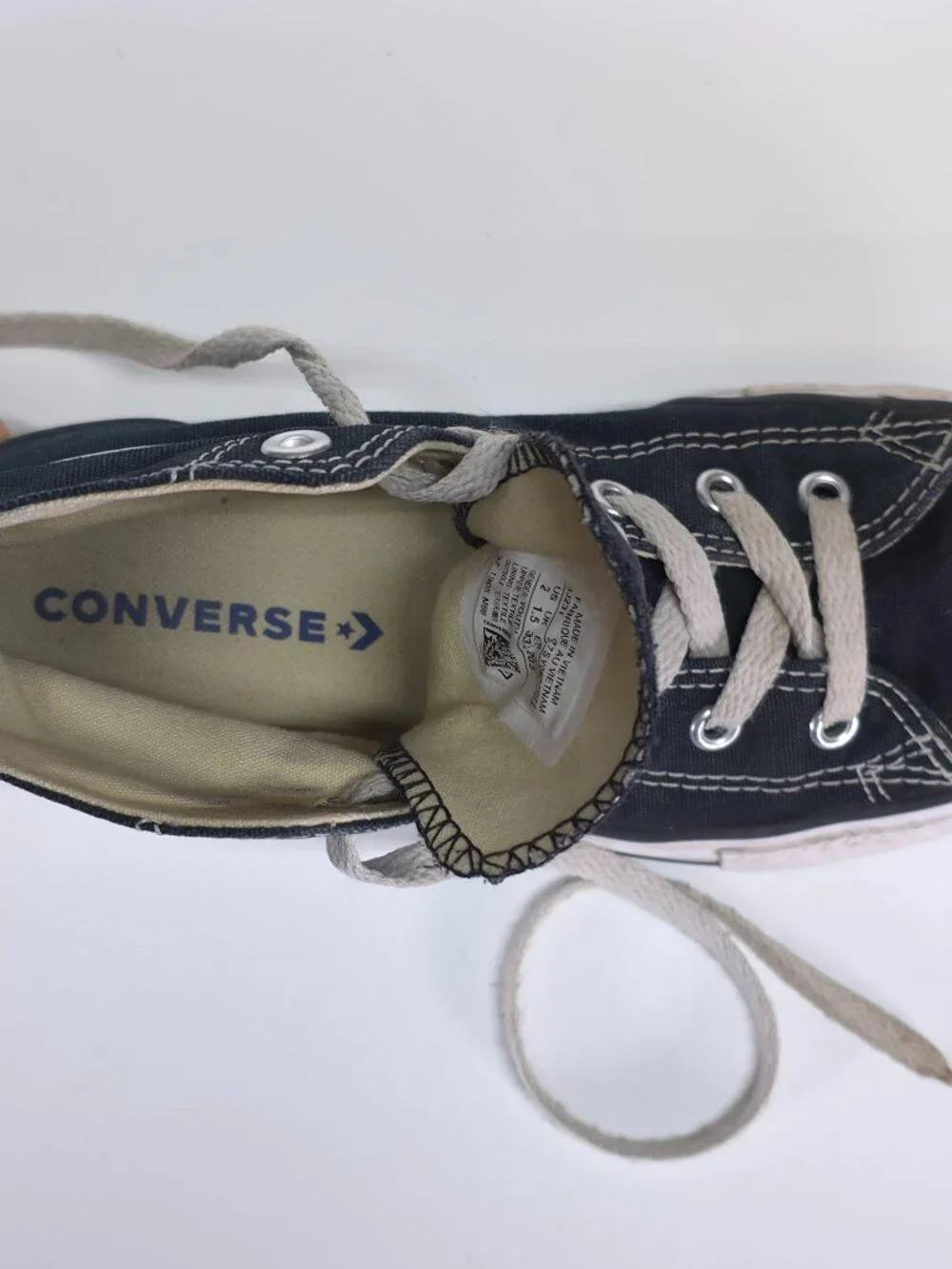 Converse Chuck Taylor All Star Hi Black Youth Size 2 Sneakers